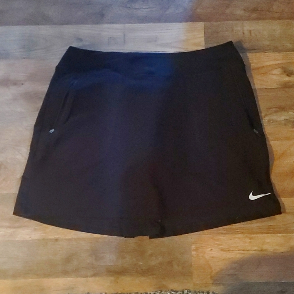 Women's Nike Golf Skort.